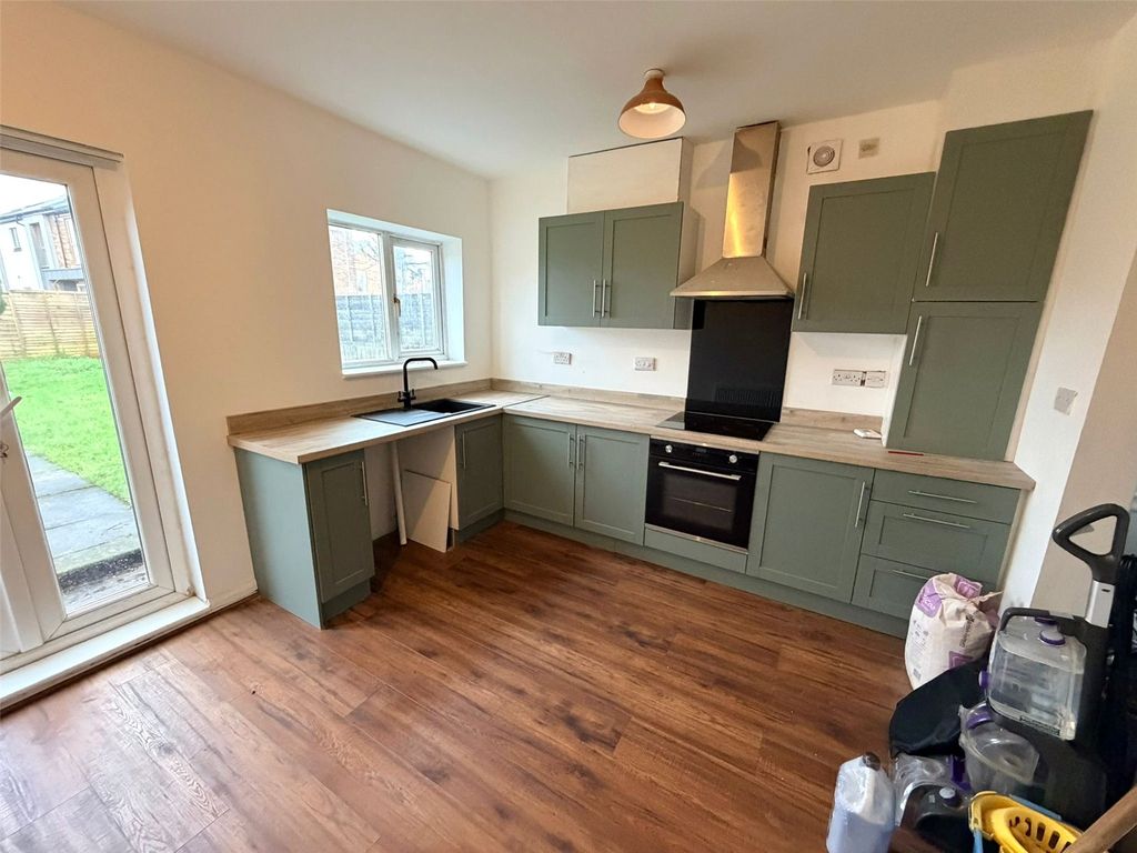 Property photo 3 of 8 Picture No. 07