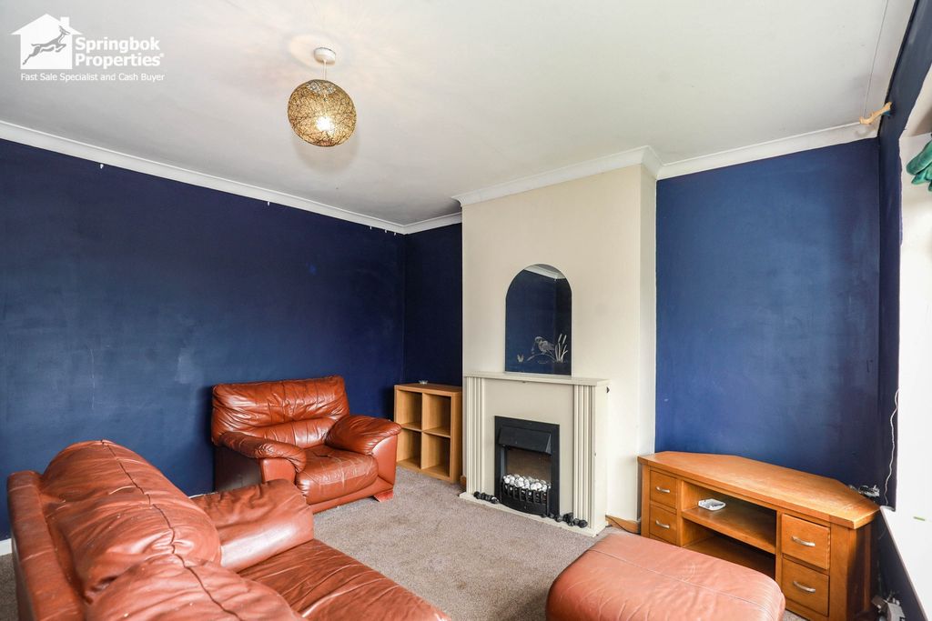 Property photo 3 of 19 Image 3