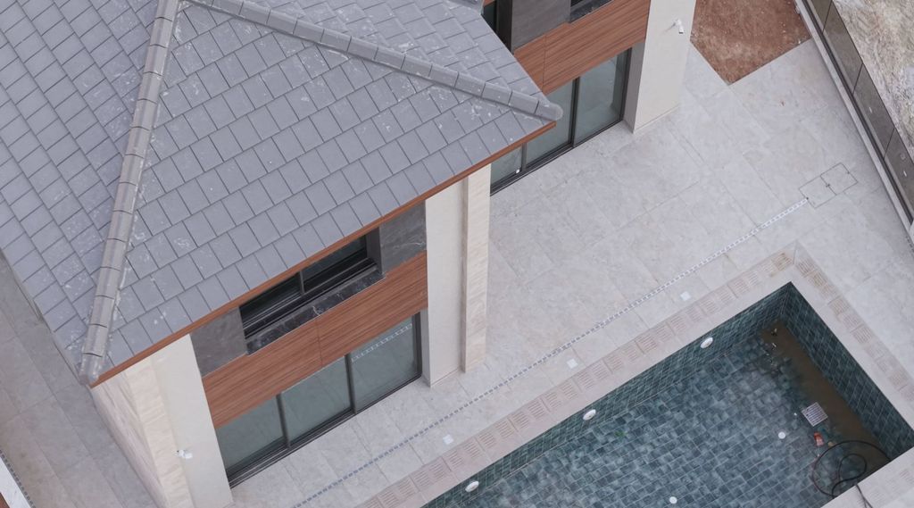 Property photo 3 of 28