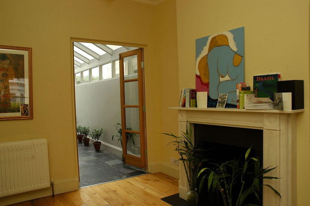 Property photo 1 of 30