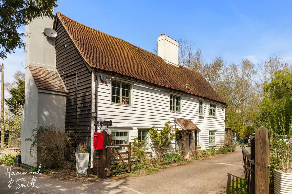 Additional image 4 of 5 bed detached house for saleHigh Road, Epping CM16