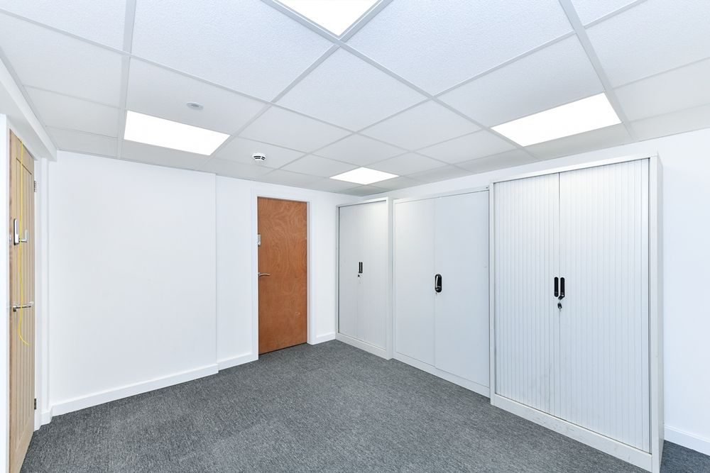 Property photo 3 of 7