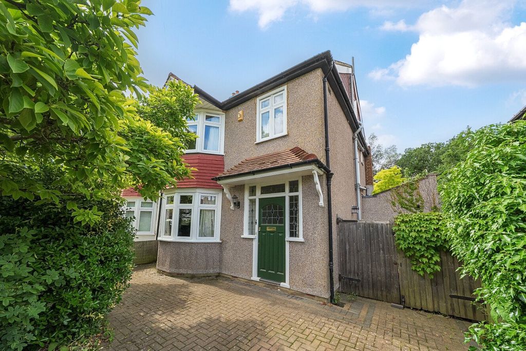 Property photo 1 of 18 Picture No. 04