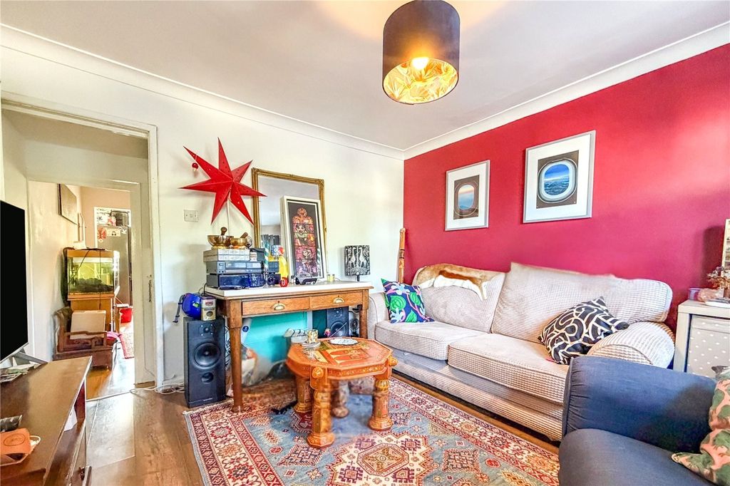 Property photo 3 of 18 Picture No. 22