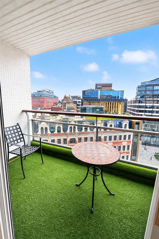 Property photo 3 of 11 959696A7-639B-471B-9285-454Edc2Be354.Png