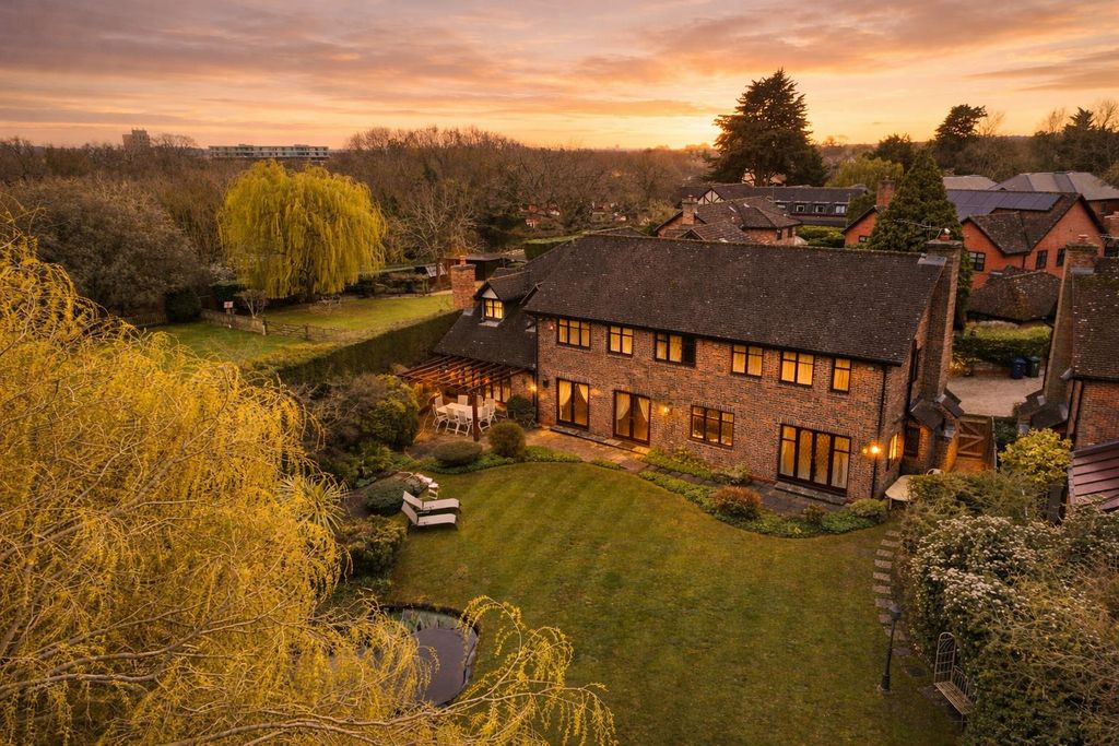 Property photo 2 of 18 697374F4-C6F9-45A9-Bfdf-3Bc5E17124F4.Png