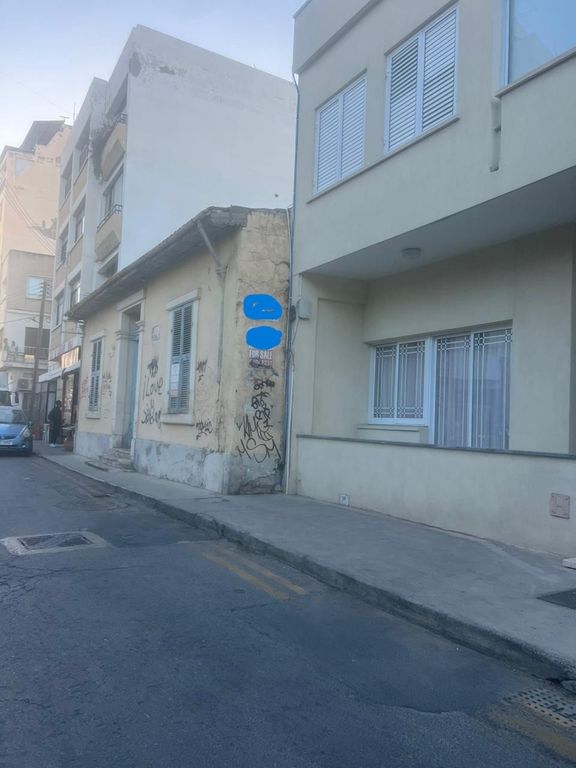 Property photo 1 of 1