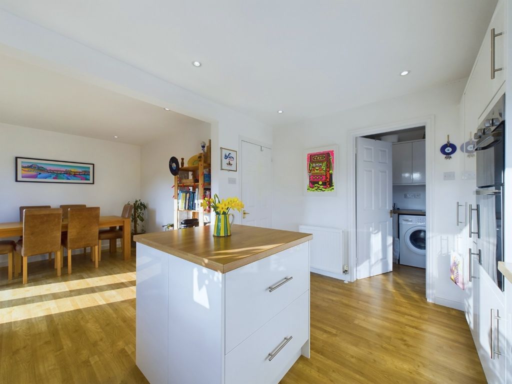 Property photo 3 of 16 Media Image 02