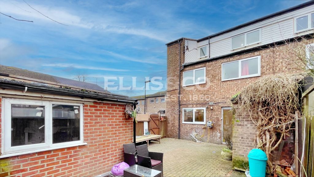 Property photo 3 of 18 Picture No. 20