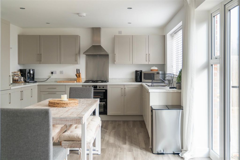 Property photo 3 of 30 Kitchen-10.Jpg