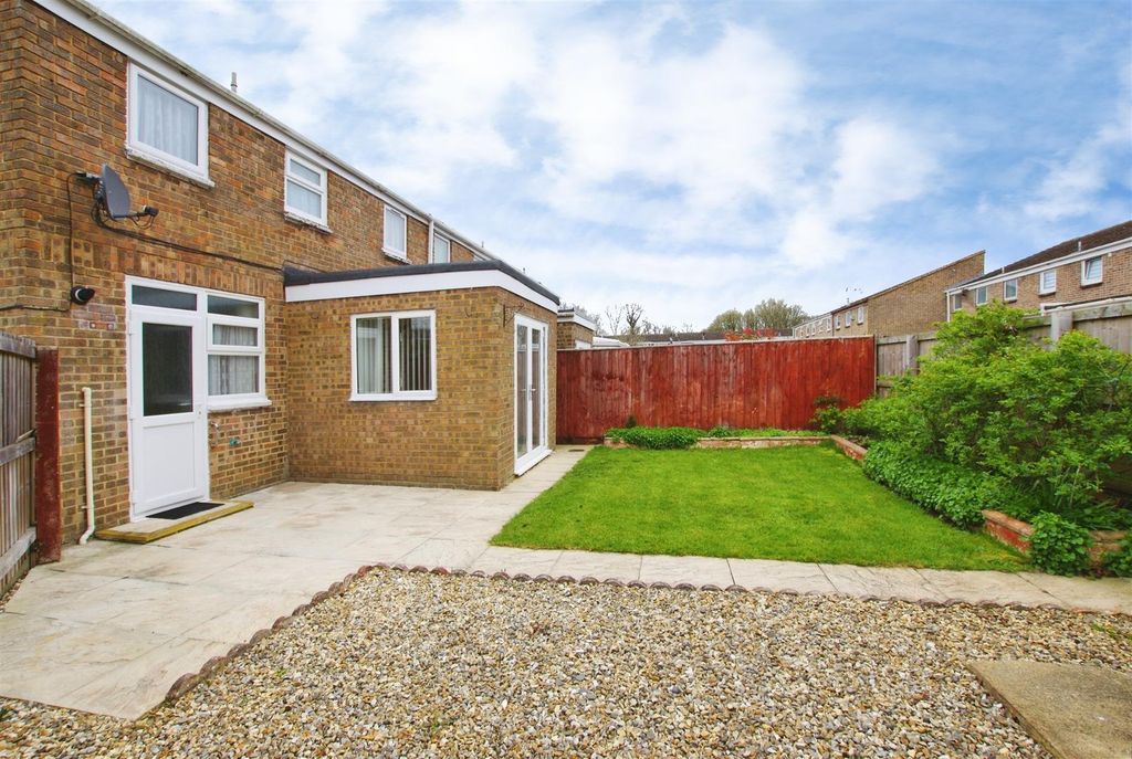 Property photo 2 of 16 Rear Garden