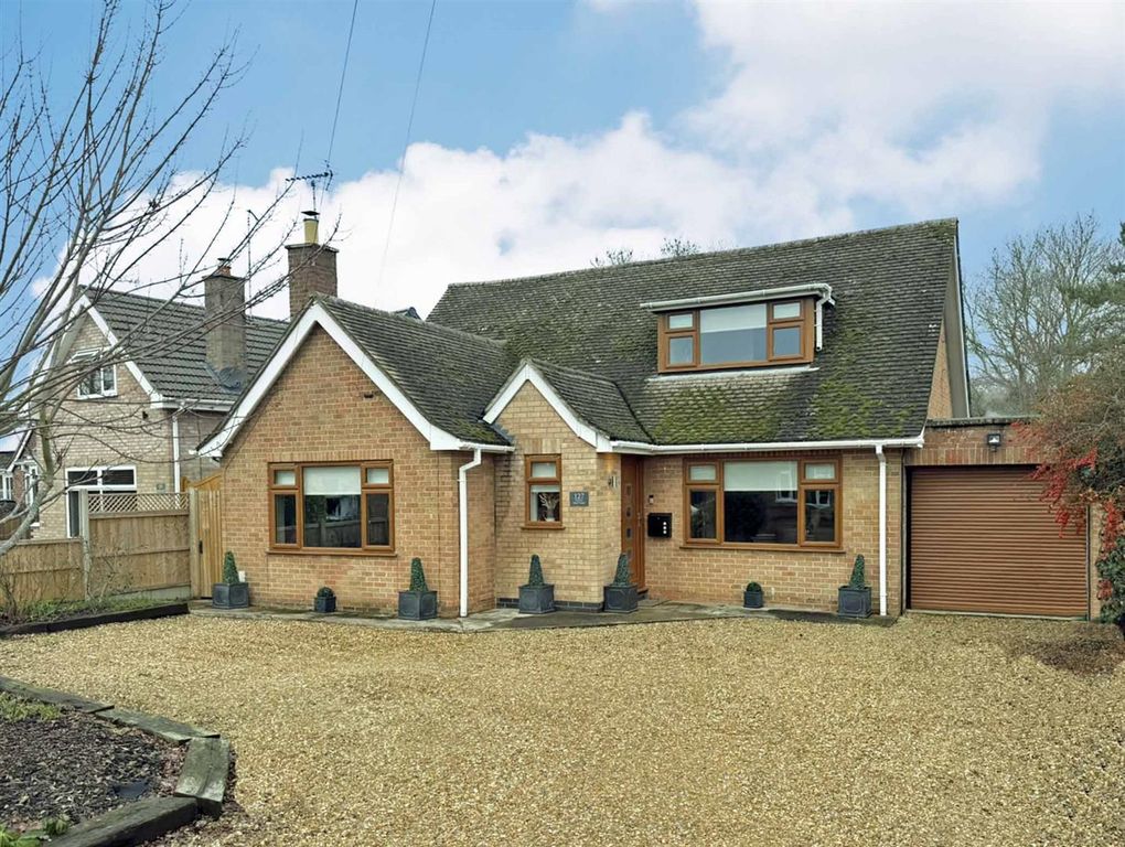 Property photo 1 of 18 Front.Jpg