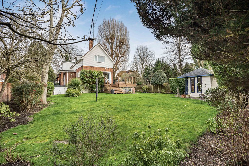 Property photo 2 of 12