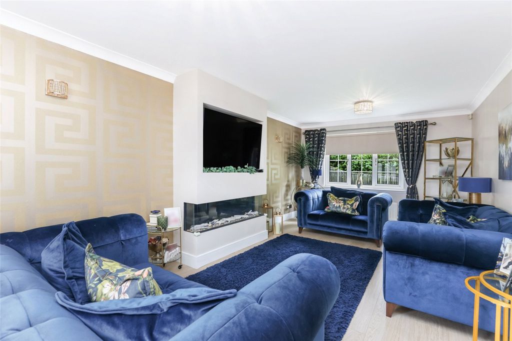 Property photo 3 of 19 Picture No. 04