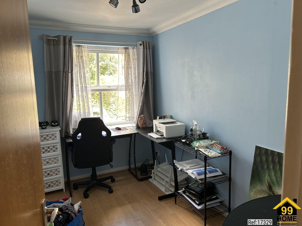 Property photo 3 of 7 Photo 2