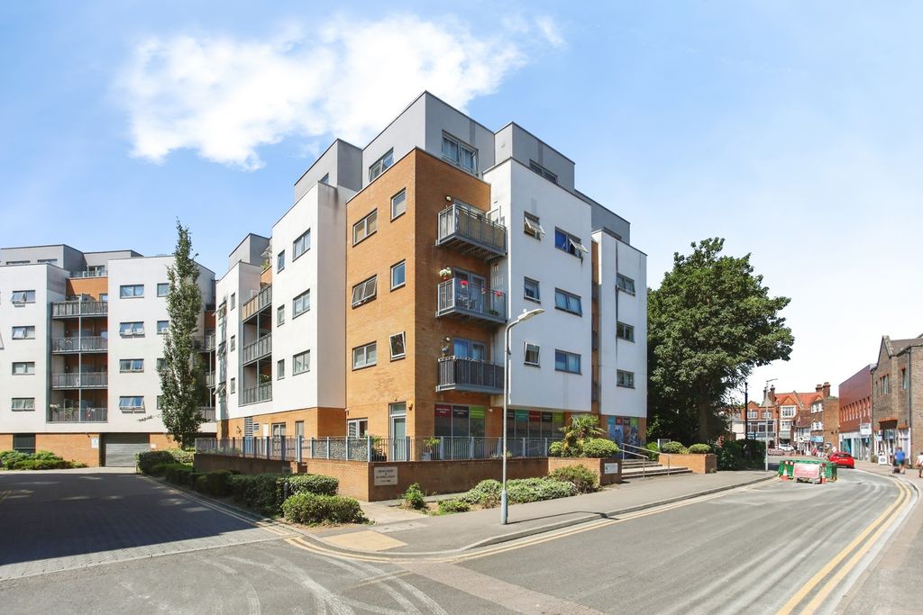 Property photo 1 of 18 Pbox-Img.Jpg