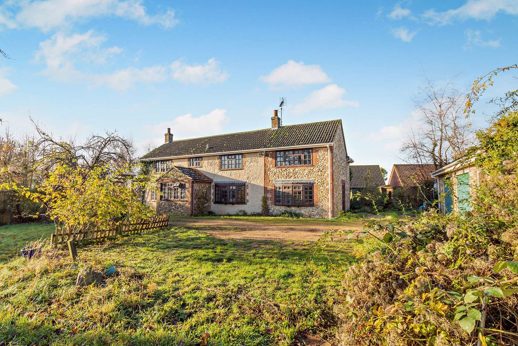 Property photo 1 of 27