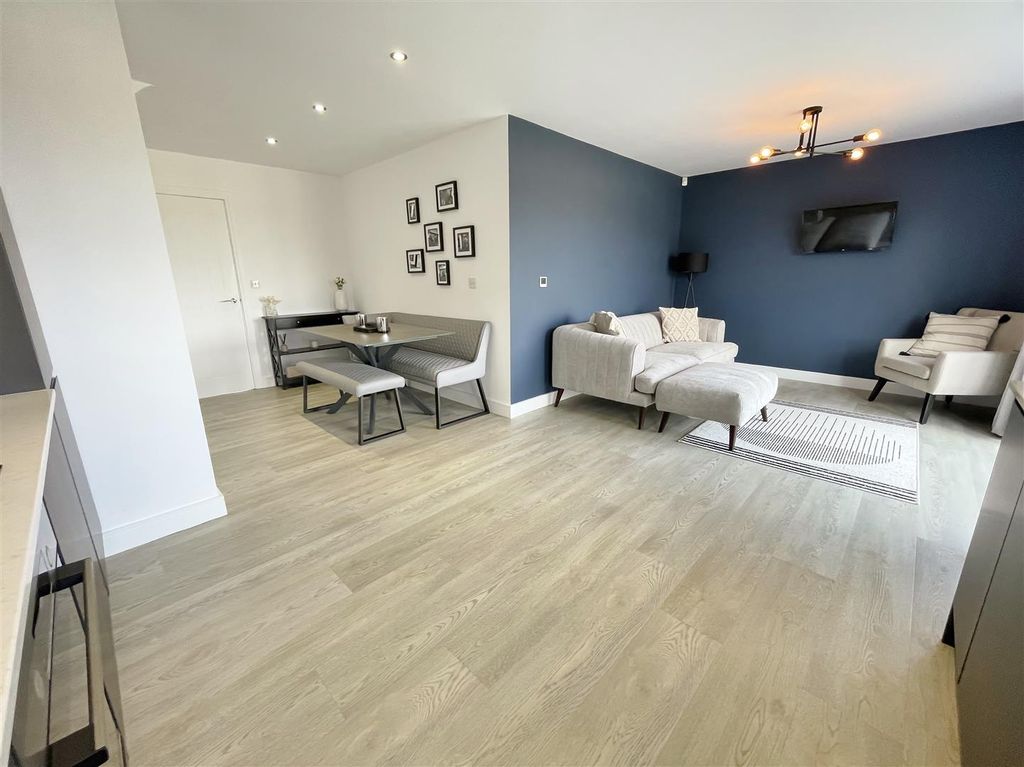 Property photo 3 of 30 Open Plan Living Kitchen Dining