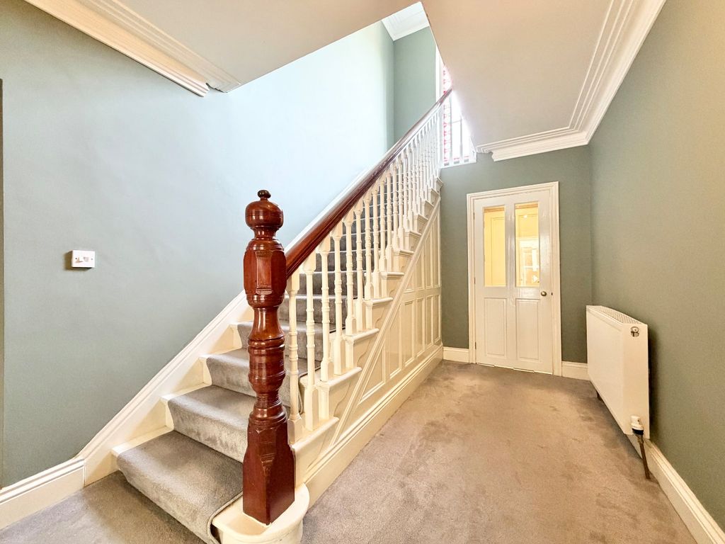 Property photo 3 of 17 Picture No. 04