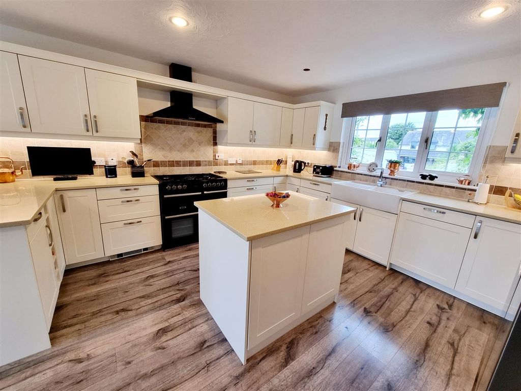 Additional image 16 of 5 bed property for saleRezare, Launceston PL15