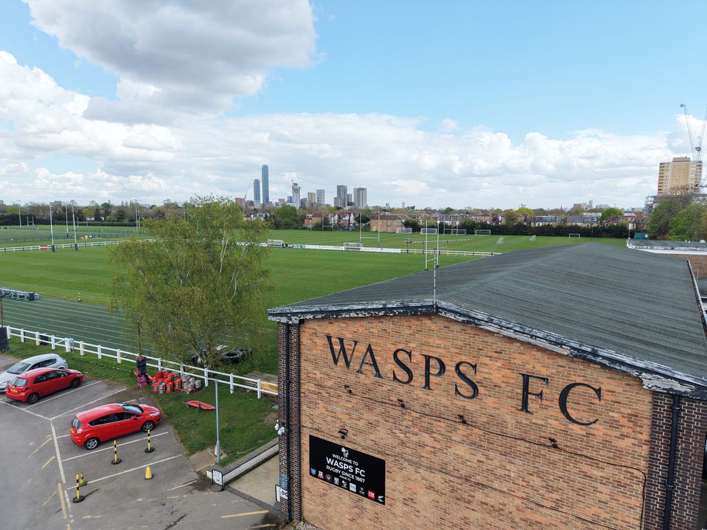 Property photo 3 of 19