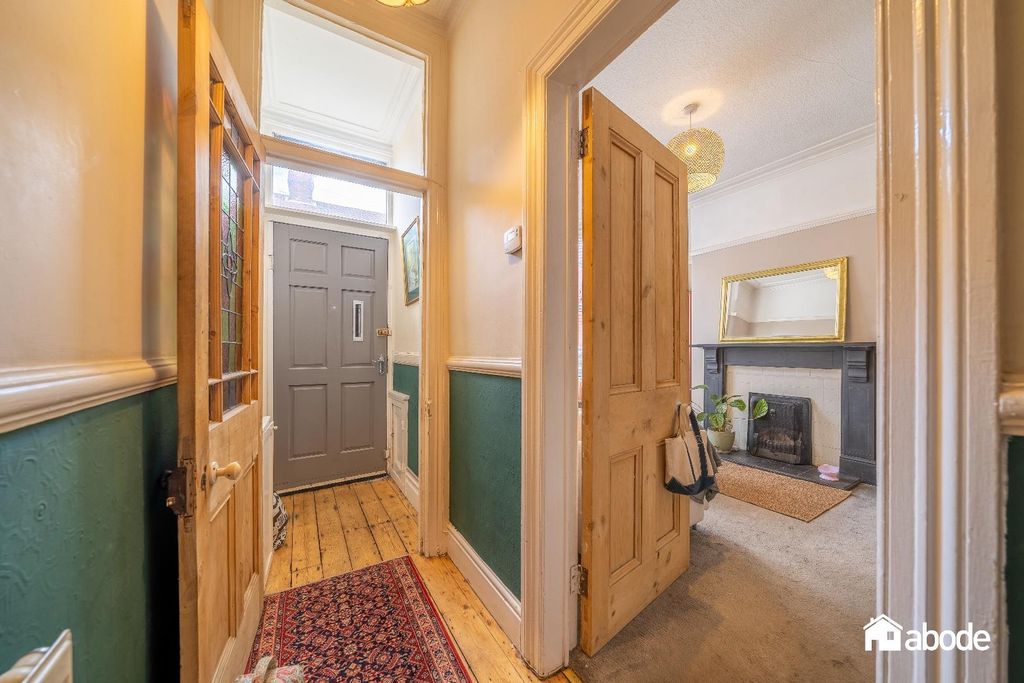 Property photo 2 of 18 Dsc06627-Hdr-8.Jpg