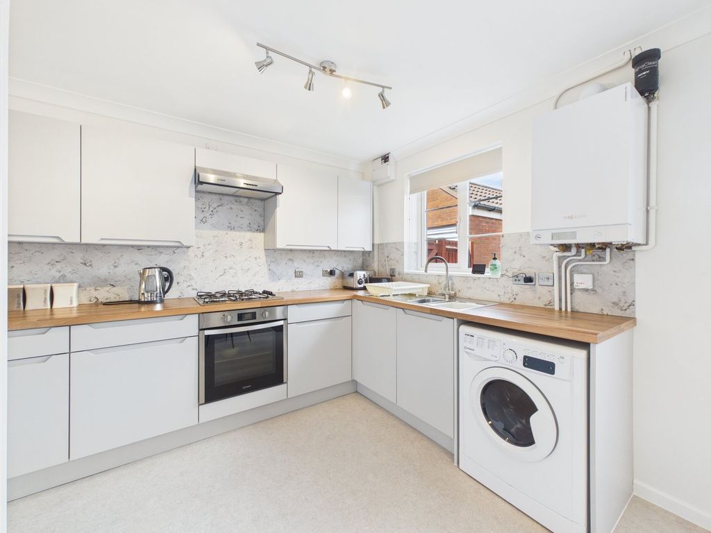 Property photo 3 of 25