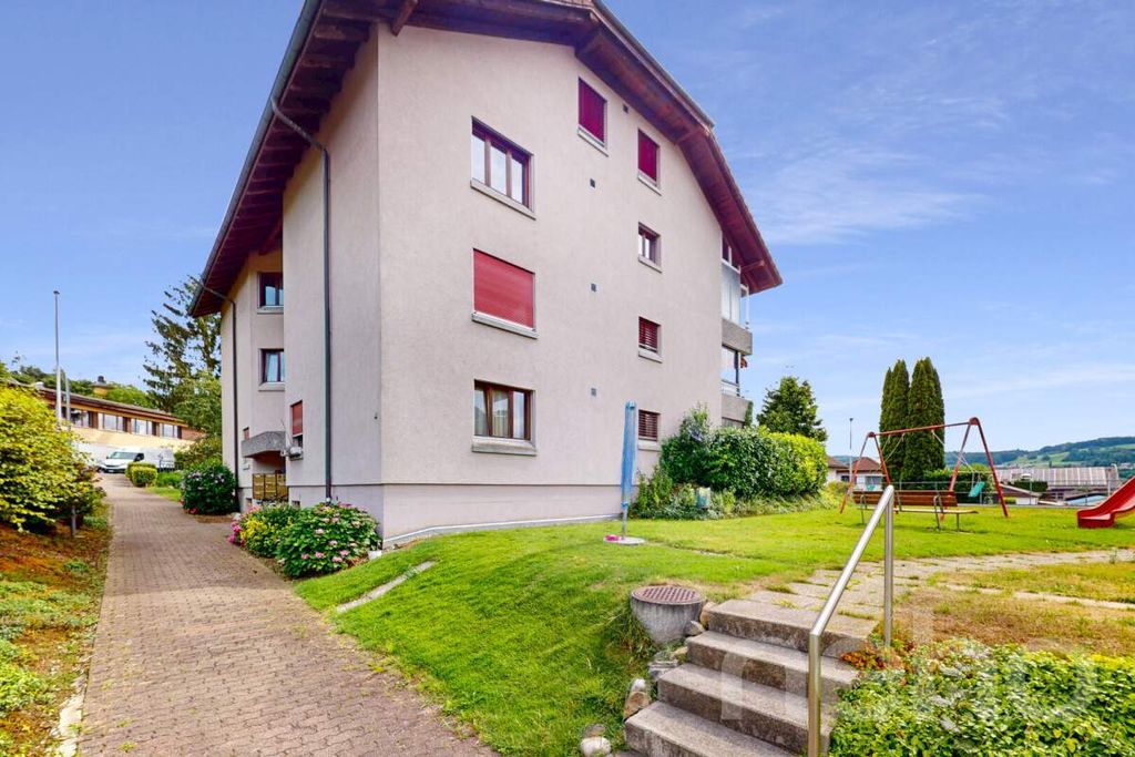 Property photo 1 of 11