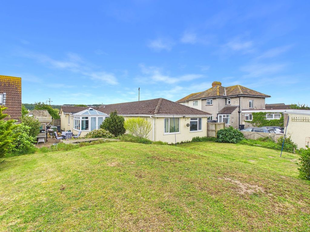 Property photo 1 of 27