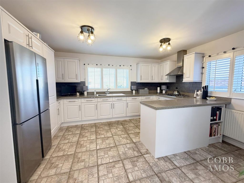 Property photo 3 of 24 1.Jpg