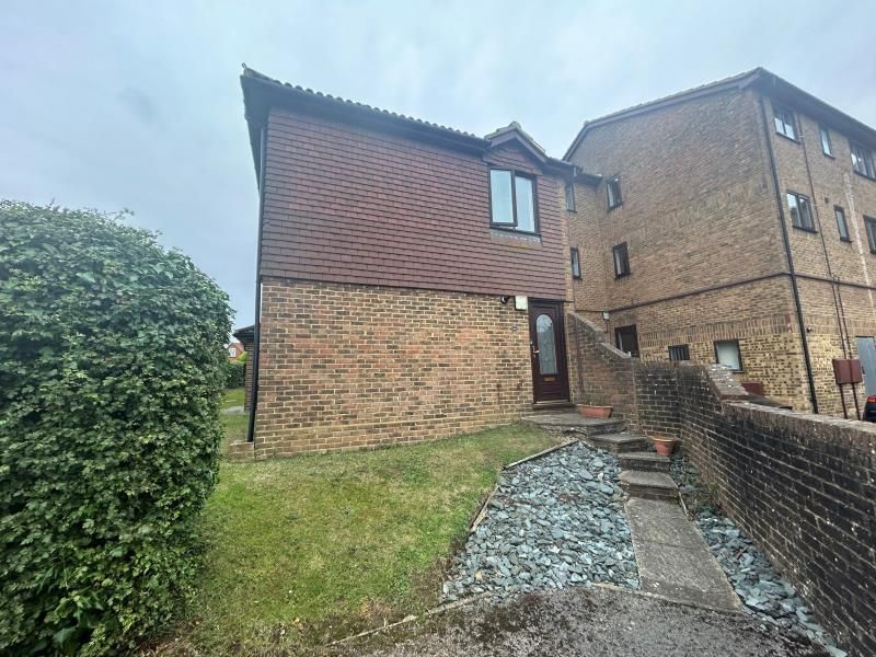 Property photo 1 of 6