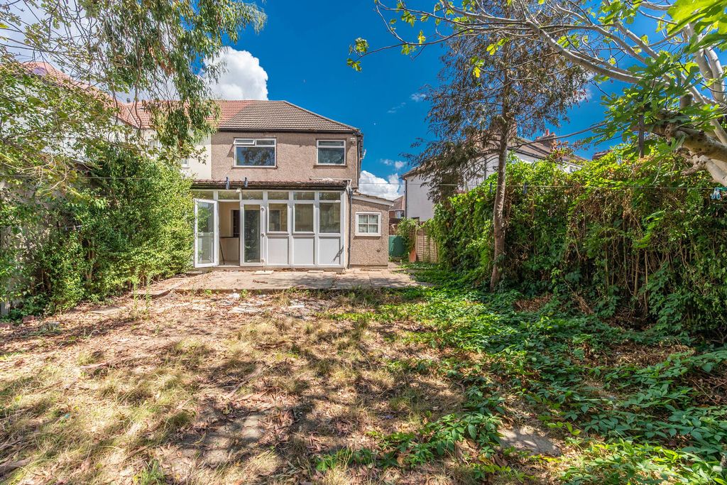 Property photo 1 of 14