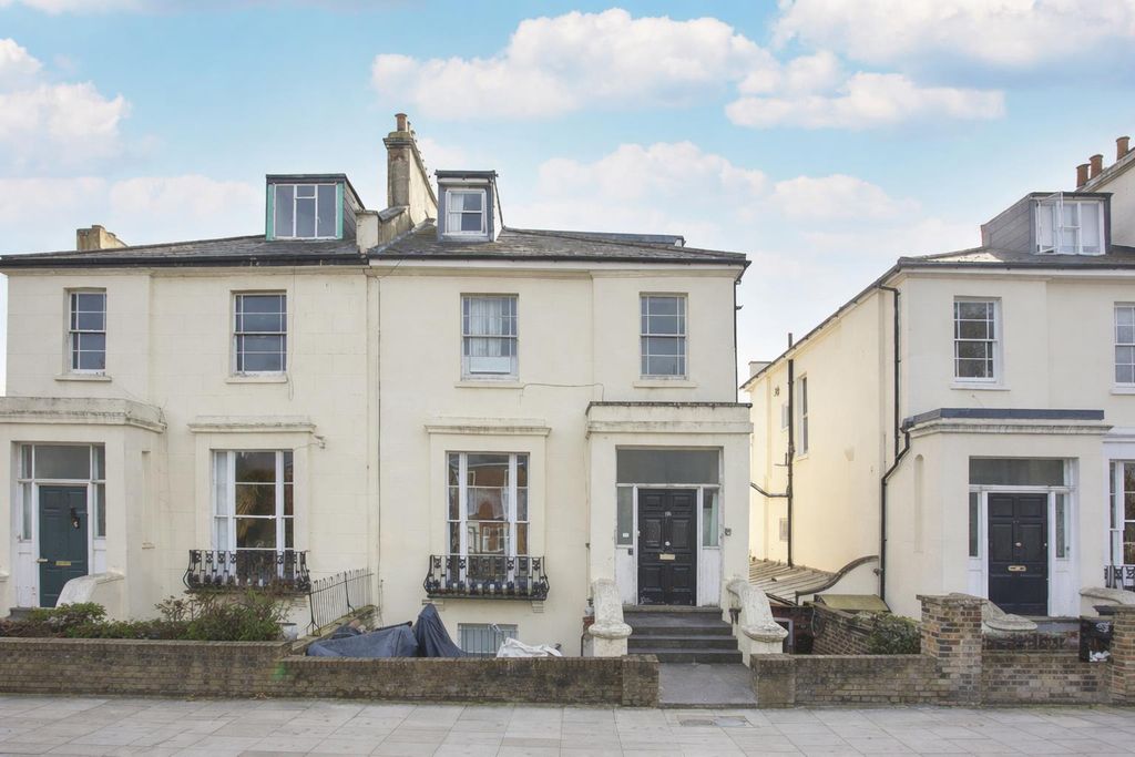 Property photo 1 of 1 Belsize Road Building Exterior