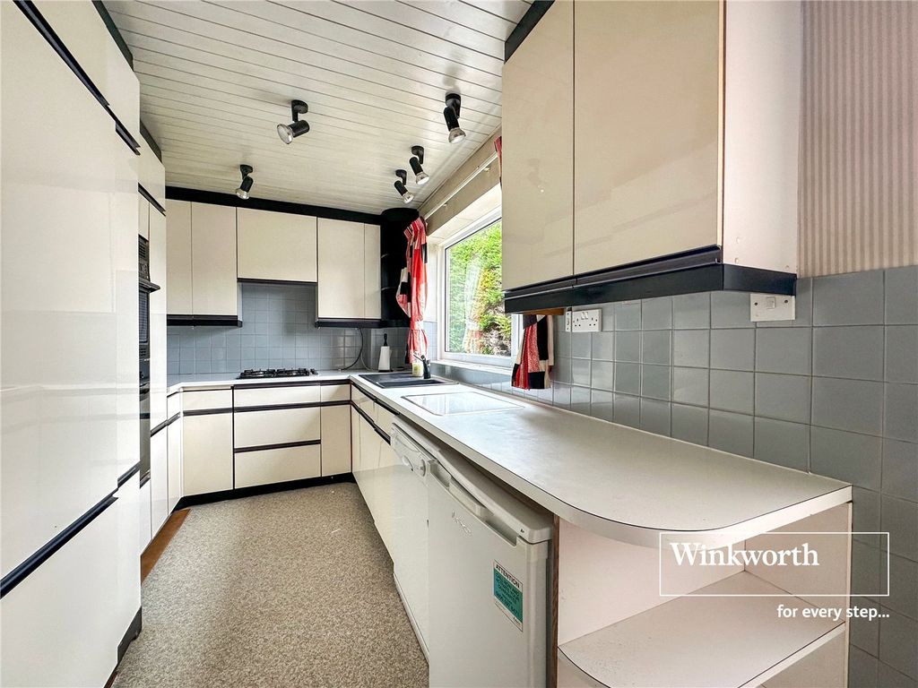 Property photo 2 of 17 Picture No. 07