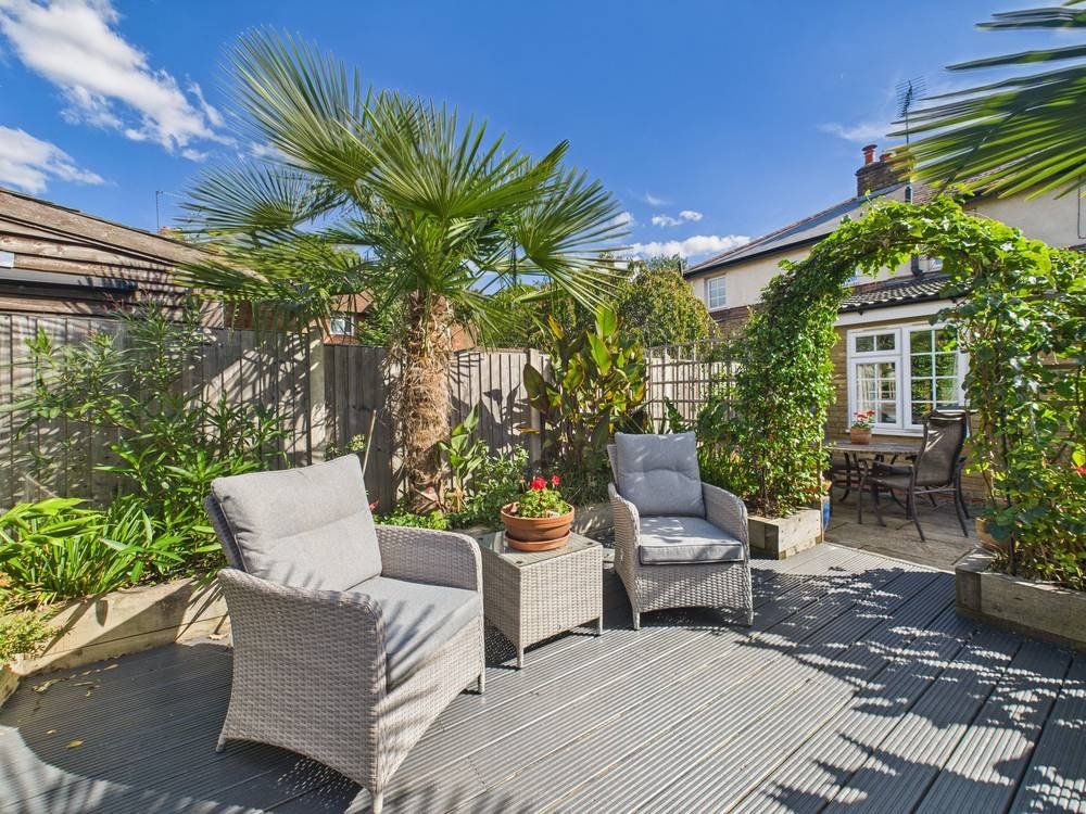 Property photo 3 of 21 Picture No. 27