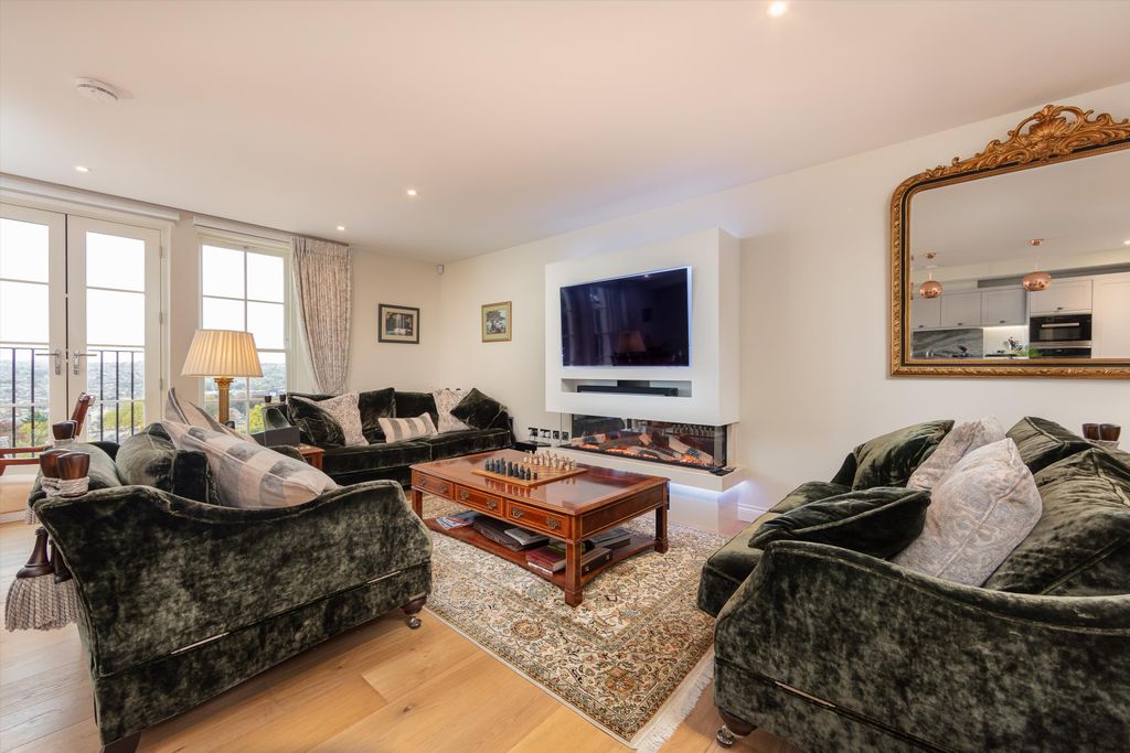 Additional image 6 of 3 bed flat for saleLansdown Road, Bath, Somerset BA1