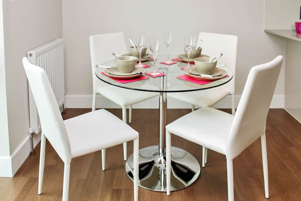 Property photo 3 of 8 Dining Area