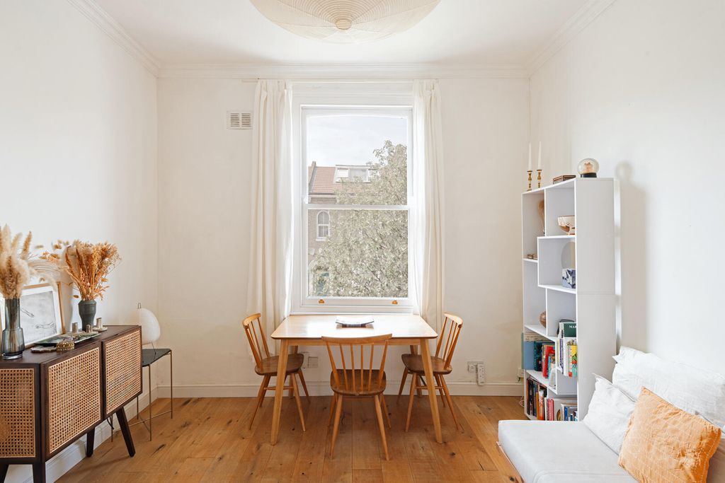 Property photo 1 of 23 A0O6700000Kg3Hveak_N57_Highres.Jpg