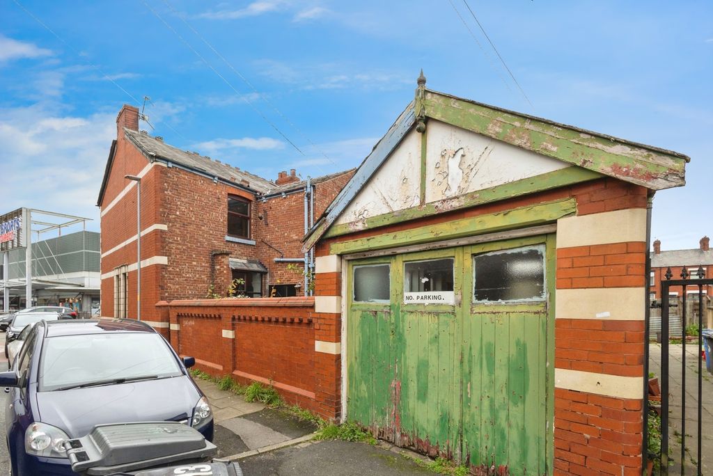 Property photo 2 of 19 Pbox-Img.Jpg