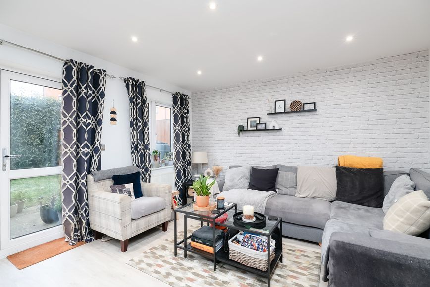 Property photo 2 of 19 Image00001.Jpg