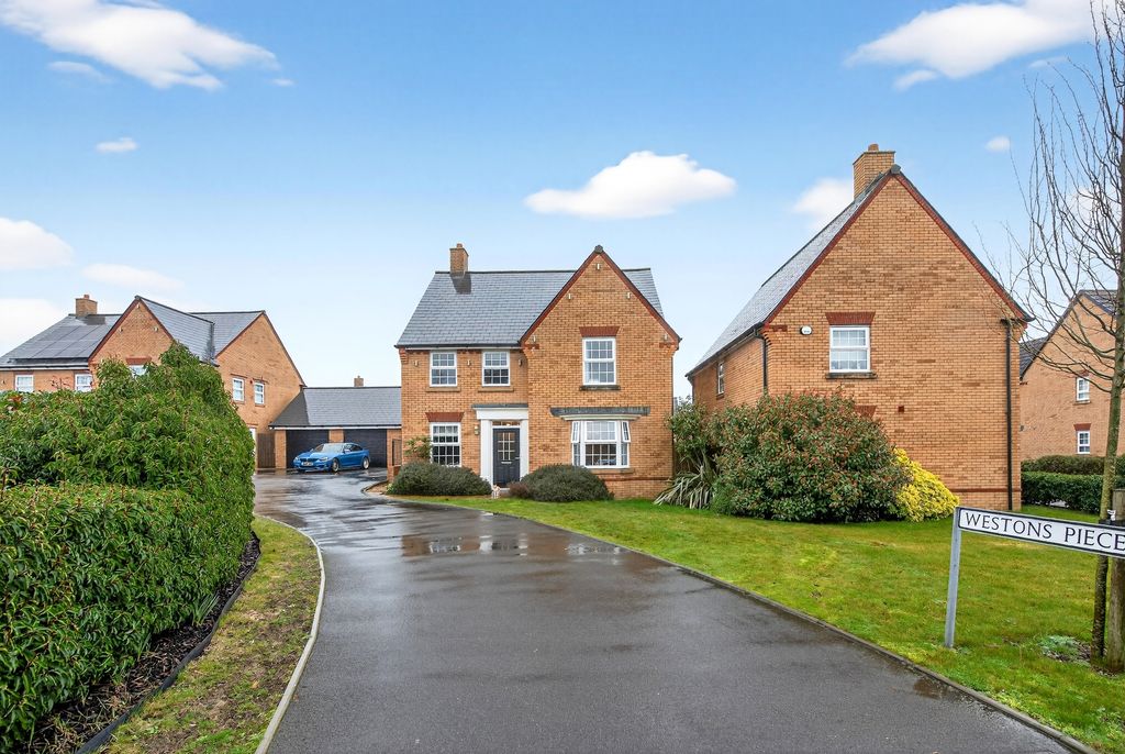 Property photo 1 of 21