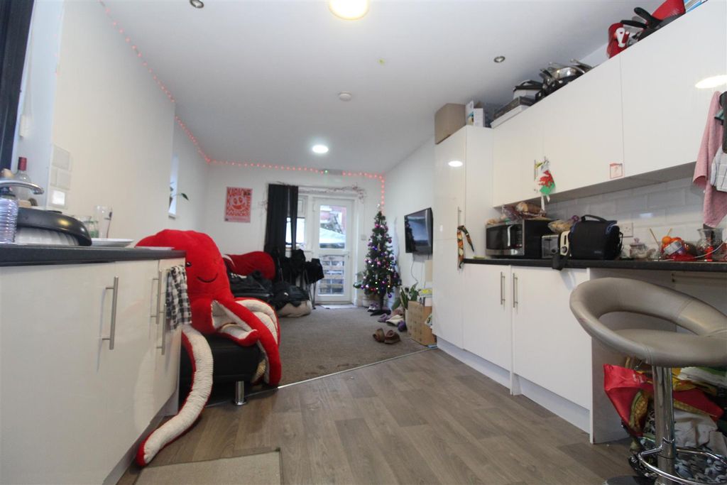 Property photo 1 of 19 Img_1341.Jpg