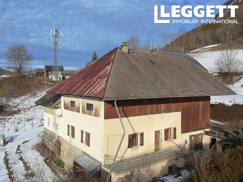 Property photo 2 of 10