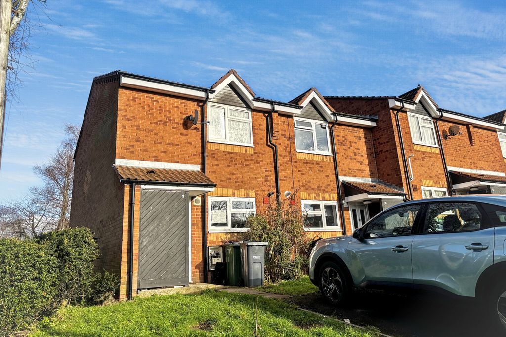 Property photo 1 of 15 1 Price Street, Smethwick, West Midlands B66 3Qp