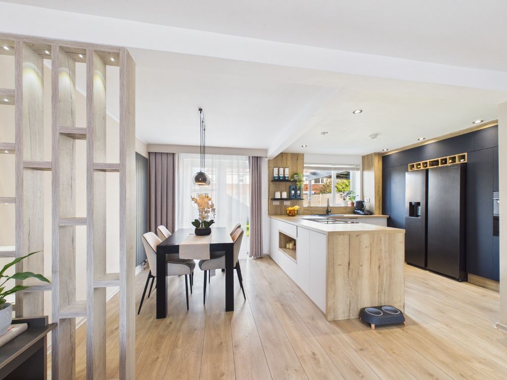 Property photo 2 of 22 5010984