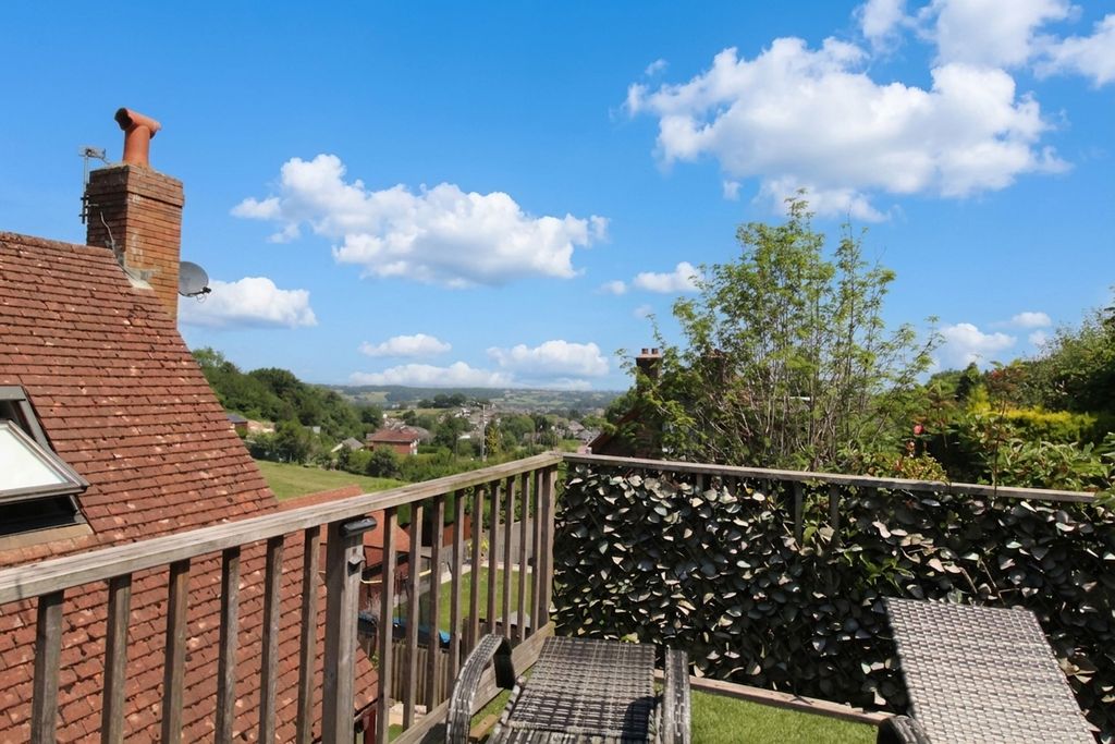 Additional image 35 of 5 bed detached house for saleRuthin Road, Gwernymynydd CH7