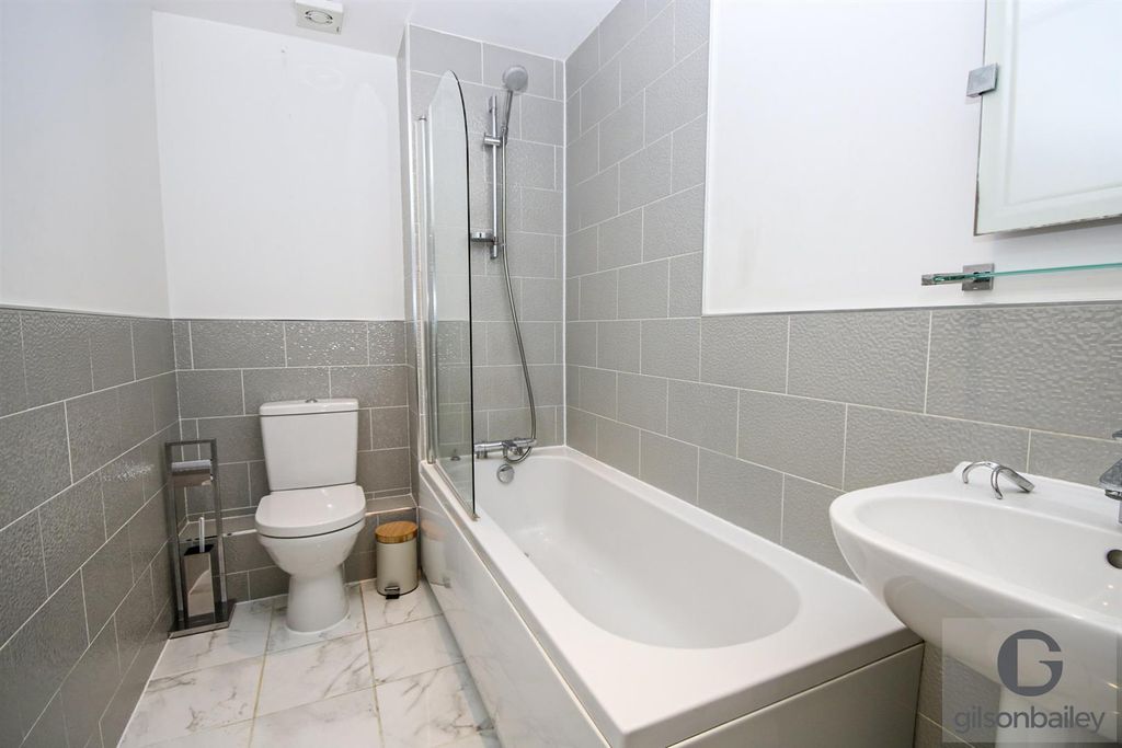 Property photo 3 of 10 6-Img_8682.Jpg