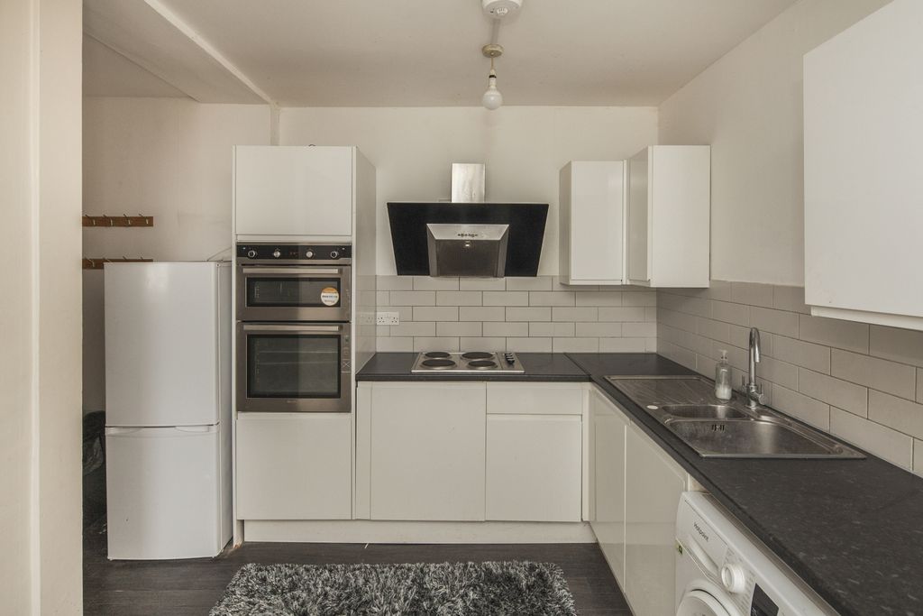 Property photo 3 of 17 _Mg_0566