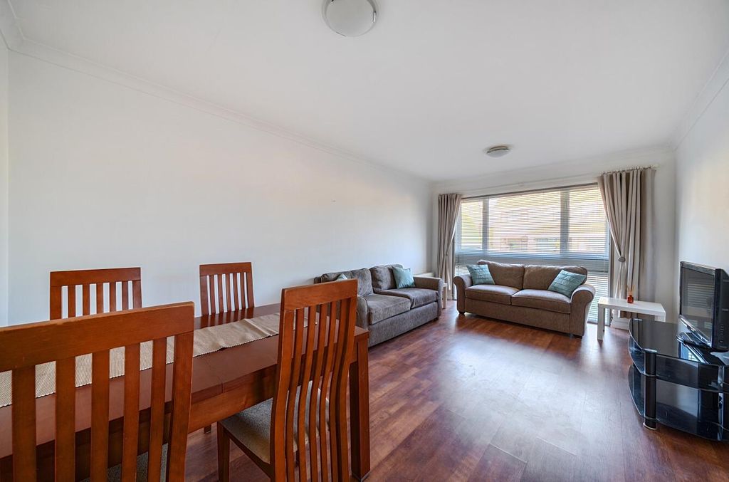 Property photo 3 of 19 1384724-6-692979F92A754.Jpg