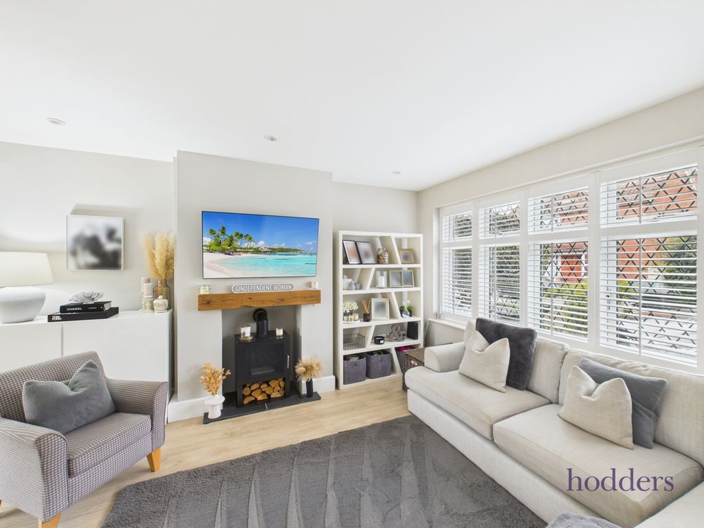 Property photo 3 of 30 Picture No. 81